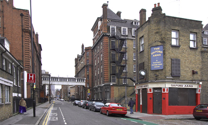 Stepney Way, The London Hospital and The Oxford Arms, Jan 2005